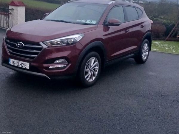 Hyundai Tucson SUV, Diesel, 2016, Red