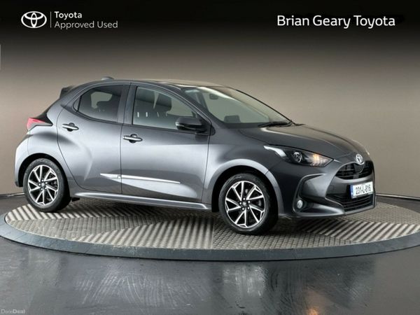 Toyota Yaris Hatchback, Petrol Hybrid, 2023, Grey