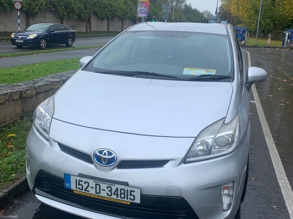 Toyota Prius Hatchback, Petrol Hybrid, 2015, Silver