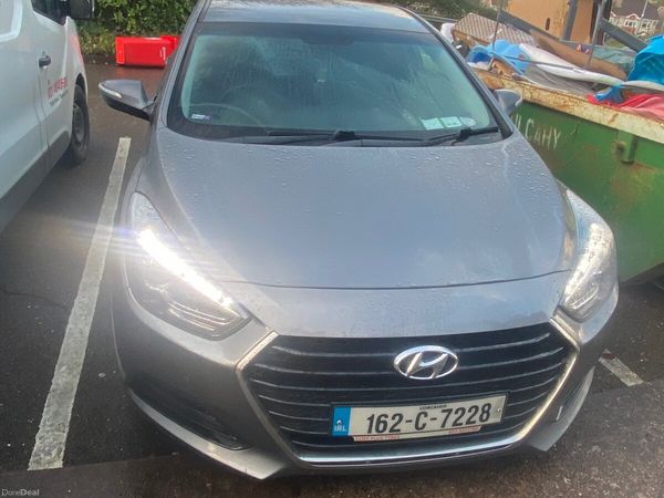 Hyundai i40 Saloon, Diesel, 2016, Silver