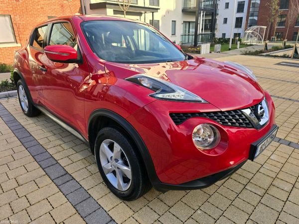Nissan Juke SUV, Petrol, 2016, Red