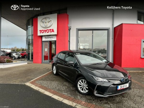 Toyota Corolla Saloon, Petrol Hybrid, 2025, Black