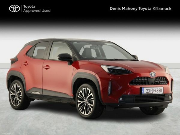 Toyota Yaris Cross Hatchback, Petrol Hybrid, 2023, Red