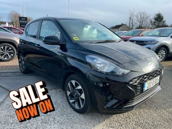 Hyundai i10 Hatchback, Petrol, 2023, Black