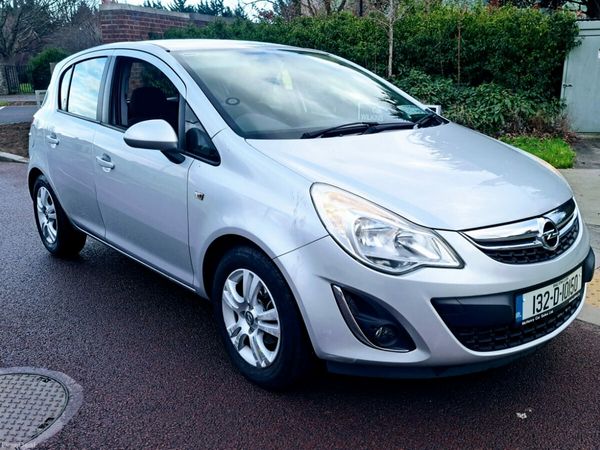 Opel Corsa Hatchback, Petrol, 2013, Silver