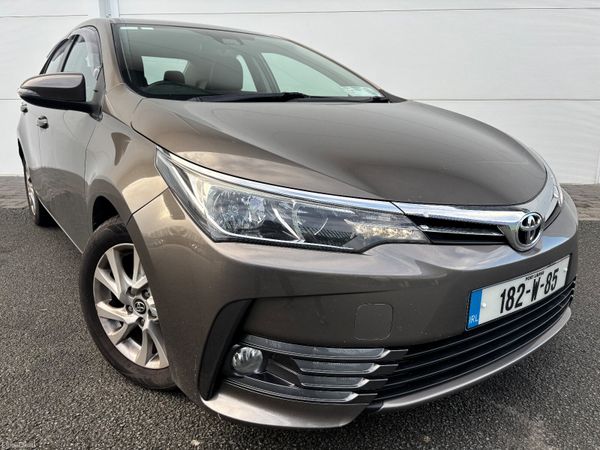 Toyota Corolla Saloon, Diesel, 2018, Grey