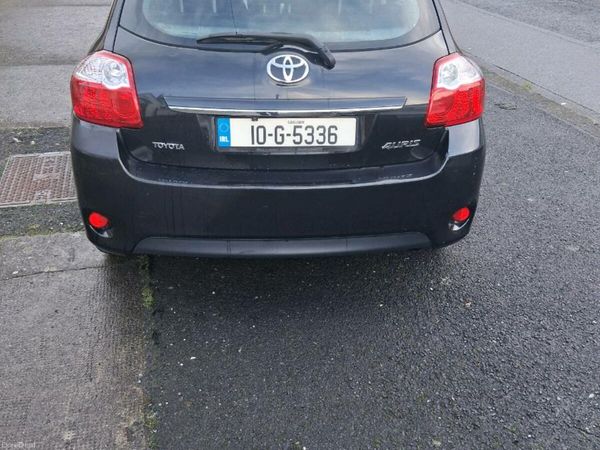 Toyota Auris Hatchback, Petrol, 2010, Black