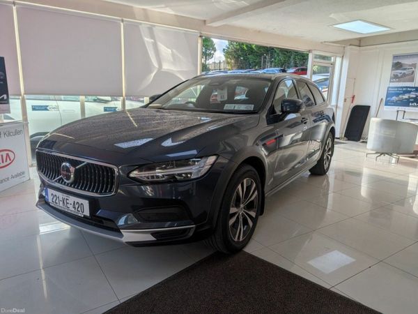Volvo V90 Estate, Diesel, 2022, Blue