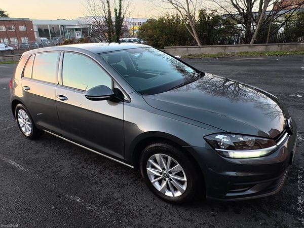 Volkswagen Golf Estate, Petrol, 2019, Grey