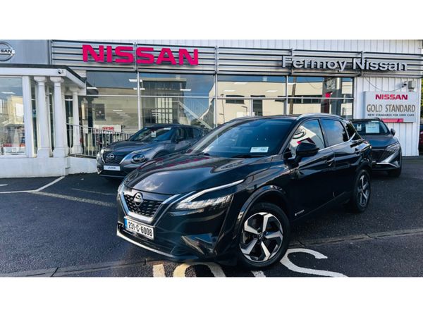 Nissan Qashqai Hatchback, Petrol, 2023, Black