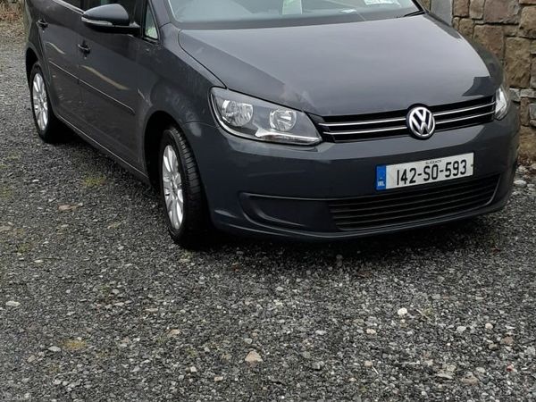 Volkswagen Touran MPV, Diesel, 2014, Grey
