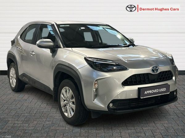 Toyota Yaris Cross Hatchback, Petrol Hybrid, 2024, Grey
