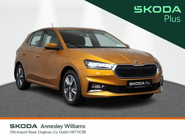 Skoda Fabia Hatchback, Petrol, 2022, Orange