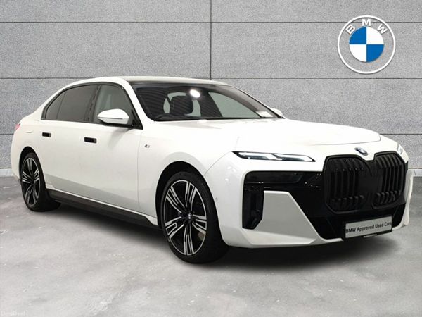 BMW 7-Series Saloon, Petrol Plug-in Hybrid, 2025, White