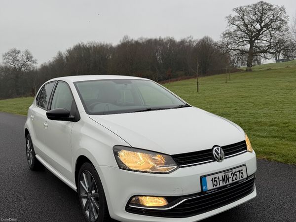 Volkswagen Polo Hatchback, Petrol, 2015, White