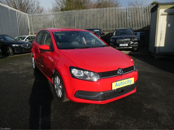 Volkswagen Polo Hatchback, Petrol, 2016, Red