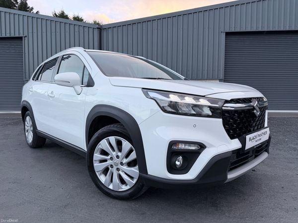 Suzuki SX4 S-Cross Hatchback, Petrol, 2023, White