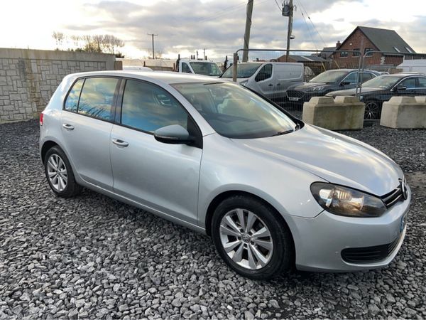 Volkswagen Golf Hatchback, Petrol, 2009, Silver