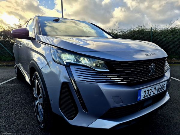 Peugeot 5008 MPV, Diesel, 2023, Grey