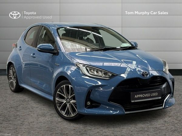 Toyota Yaris Hatchback, Petrol Hybrid, 2021, Blue