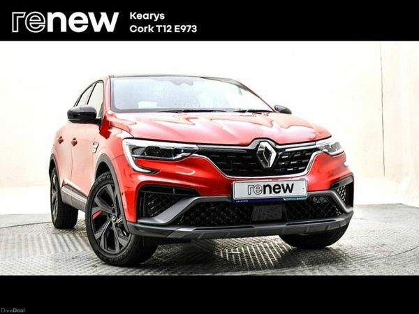 Renault Arkana SUV, Petrol, 2023, Red