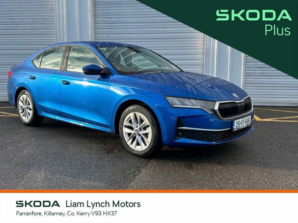 Skoda Octavia Saloon, Diesel, 2025, Blue