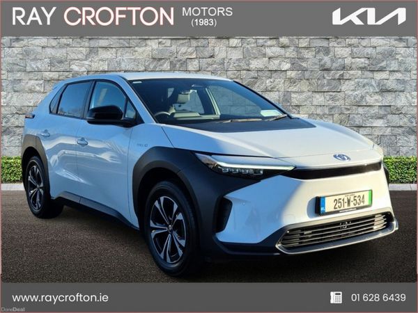 Toyota bZ4X Estate, Electric, 2025, White