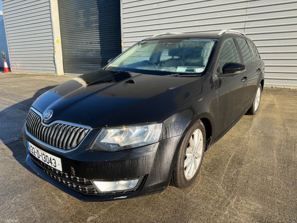 Skoda Octavia Estate, Diesel, 2013, Black