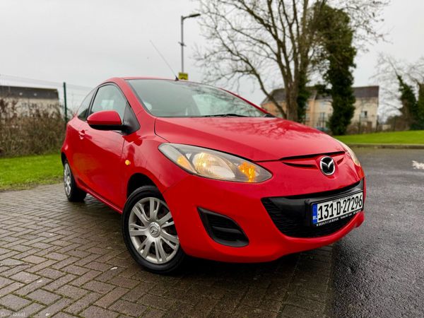Mazda Mazda2 Hatchback, Petrol, 2013, Red