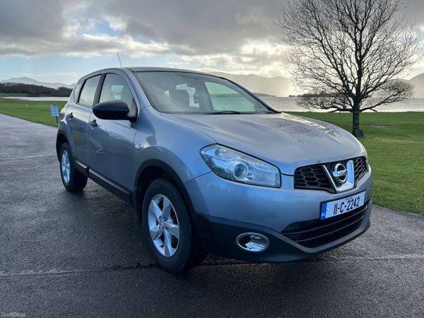 Nissan Qashqai Hatchback, Diesel, 2011, Blue