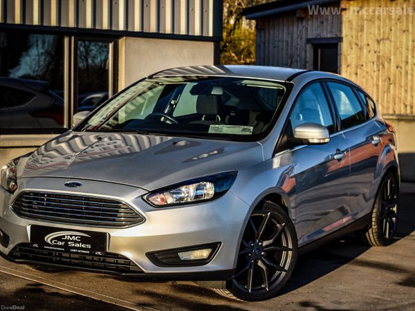 Ford Focus Hatchback, Diesel, 2016, Silver