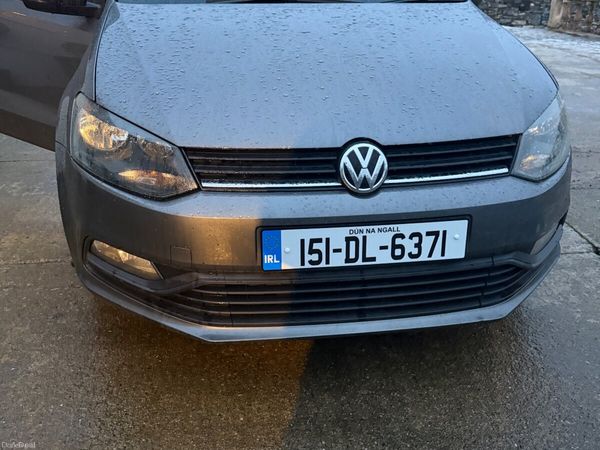 Volkswagen Polo Hatchback, Petrol, 2015, Grey