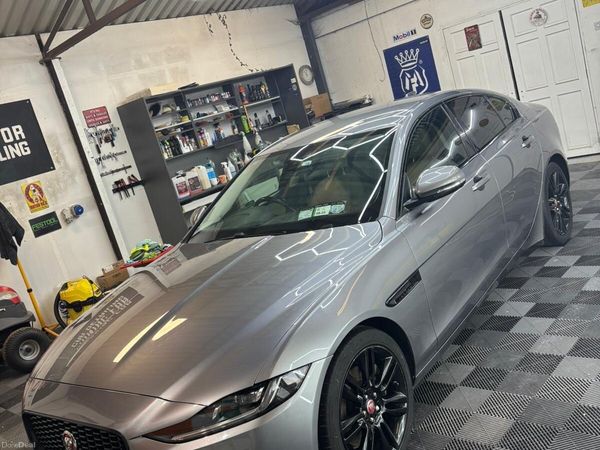 Jaguar XE Saloon, Diesel, 2020, Grey