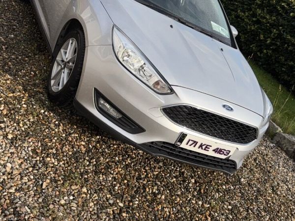 Ford Focus Hatchback, Diesel, 2017, Grey