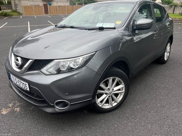 Nissan Qashqai SUV, Diesel, 2017, Grey