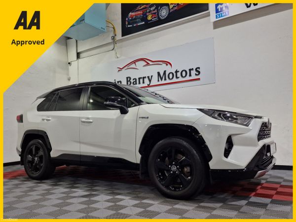 Toyota RAV4 SUV, Petrol Hybrid, 2022, White