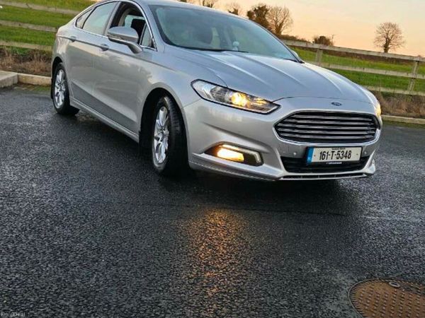 Ford Mondeo Hatchback, Diesel, 2016, Silver