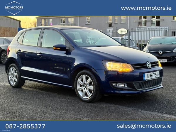 Volkswagen Polo Hatchback, Petrol, 2011, Blue