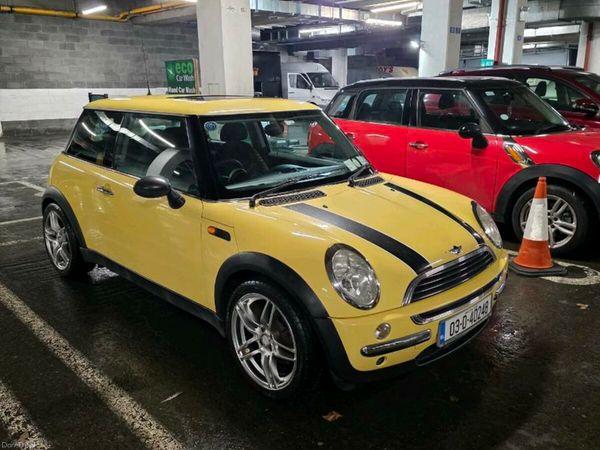 Mini One Saloon, Petrol, 2003, Yellow