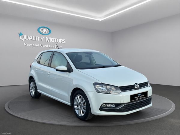 Volkswagen Polo Hatchback, Petrol, 2013, White