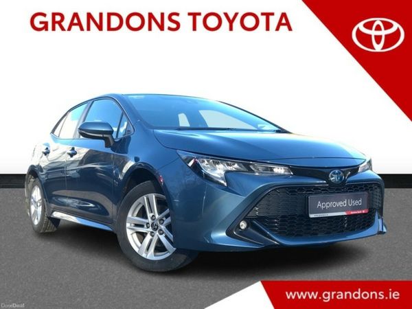 Toyota Corolla Hatchback, Petrol Hybrid, 2022, Blue