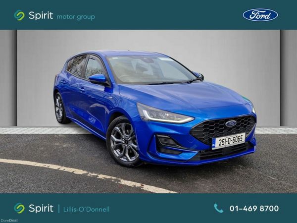 Ford Focus Hatchback, Petrol Hybrid, 2025, Blue