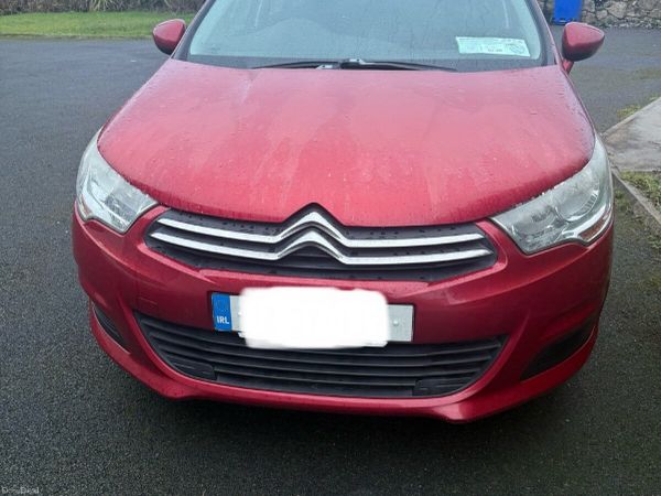 Citroen C4 Hatchback, Diesel, 2012, Red