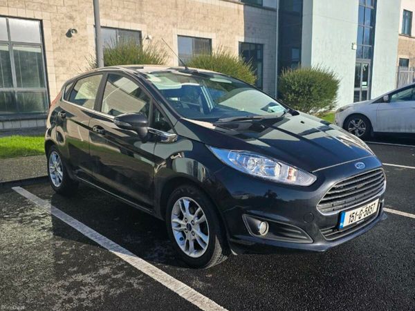 Ford Fiesta Hatchback, Petrol, 2015, Black