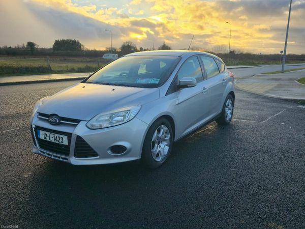 Ford Focus Hatchback, Diesel, 2012, Silver
