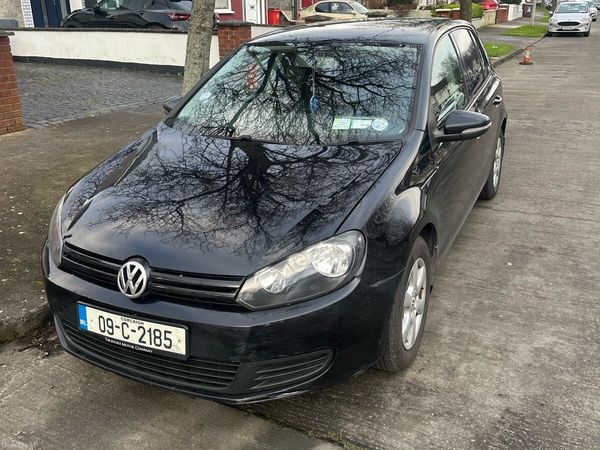 Volkswagen Golf Hatchback, Petrol, 2009, Black