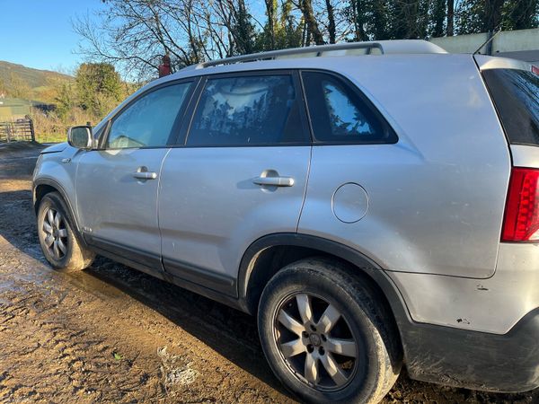 Kia Sorento SUV, Diesel, 2012, Silver