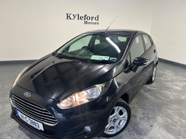 Ford Fiesta Hatchback, Diesel, 2014, Black