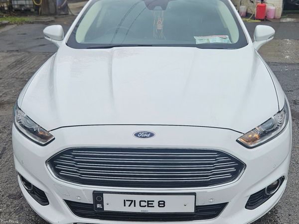 Ford Mondeo Hatchback, Diesel, 2017, White