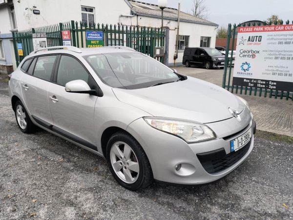 Renault Megane Estate, Diesel, 2011, Silver